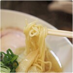 麺屋 169 - ツルツルぷりぷりな麺