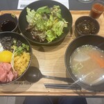 be my flora kitchen - 