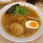 しょうがらーめん 820円