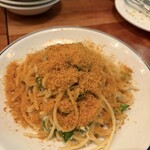 332060157 - イカ墨煮ソースのブシアーテ