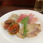 スパゲッテェリア・ピアノピアノ - 前菜の盛り合わせ