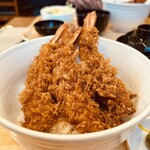 洋食とcafeじゅんぺい - サクサクなエビフライ丼