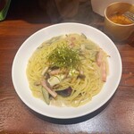 あなK"URA - 具材A（ナス・キノコミックス・ベーコン・モッツァレラ）+ソース（和風クリーム）