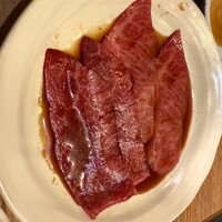 炭火焼肉ホルモン うしごろ 中目黒店 - 