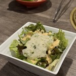 焼肉とみ - 自家製とみちゃんサラダ