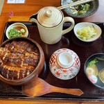 炭焼うな富士 - 上ひつまぶし