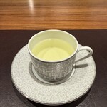 イル アオヤマ - ハーブティ