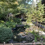 炭焼うな富士 - 庭園