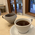 Hygge by ØC - 奥がブレンド。カップが渋め