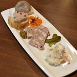 ワインバー バッカス - おまかせ前菜盛り合わせ（１，９００円）２０２５年１２月