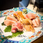 焼鳥 とり藤 - 希少部位盛り合わせ/鶏のお造り3種盛り MIX 3,003円