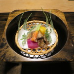 御料理 光安 - 季節野菜の箱盛