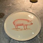 ERUTAN RESTAURANT BAR - 