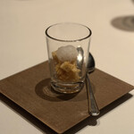 カンテサンス - 梅酒　マンゴー　スパイスの泡を乗せて