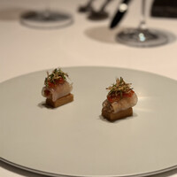 カンテサンス - フィンガーフード　かわはぎ　万願寺唐辛子　日芽ねぎ