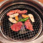 焼肉・鉄板焼 中津留 - 