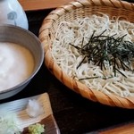 月待の滝 もみじ苑 - とろろそば