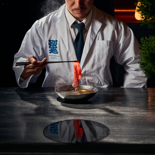 和牛ロースとヒレの絶品すきやきを1人鍋で。カツサンドも必見