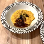 とーかんまんしょん錦糸町101号室 - 鳥飼農場〜赤の女王で作るオムレツ トリュフソース