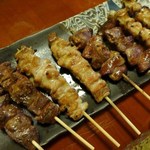 楽屋 - 焼鳥：レバー、正肉、ハツ、なんこつ