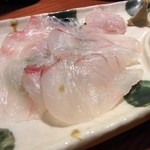 やきとん ま～ちゃん - 天然ひらめ刺し