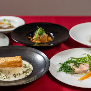 ランチコースもおすすめ。ちょっとした贅沢や普段使いに最適