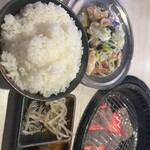 焼肉問屋 牛っぽ - 料理写真: