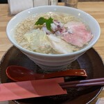 手打ち正麺 Hachimitsu - 白だし背脂そば（1,000円）＋麺大盛り（100円）