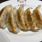 渋谷餃子 - 餃子