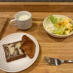 ホテル リブマックス - 料理写真: