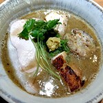 ジャパニーズ ラーメン 五感 - 
