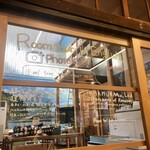 レボン快哉湯 - オフィス側は浴場、カフェ側は脱衣所