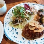 珈麦館 - Aﾗﾝﾁ800円☆今日は照り焼きｿ-ｽﾊﾝﾊﾞ-ｸﾞ☆11/22