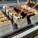 シェ・シバタ - 