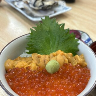 函館朝市 どんぶり横丁市場_1