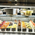 エピ・ド・ルージュ - ケーキも美味しい♪♪