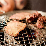 はらみ焼肉ホルモン櫻 - 上タン
