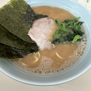 横浜家系ラーメン 田中_0