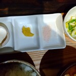 じごいもの豚 - 