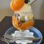 カフェ・ド・ラパン - 宮崎県産みかんとレアチーズのパフェ　1,680円