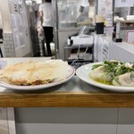 東京ギョーザスタンド ウーロン - 