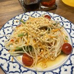 タイ屋台 999 渋谷店 - 青パパイヤサラダ 979円
