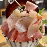 やばい魚屋さん - 