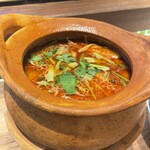 タイ屋台 999 - トムヤムクン 979円