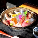 快飛 - しらす海鮮丼生しらすバージョン