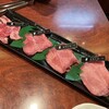 焼肉 まるよし 難波店