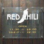 レッドチリ - お店外の表示板