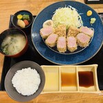 かつ泉 - 上ひれシャトーブリアン定食4枚  ¥4070