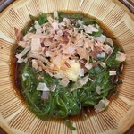 かね将 - めかぶ350円、ポン酢でスッキリ美味い