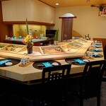 寿し処ふしみ - カウンター席          12名                            膝掛け夏(青色)